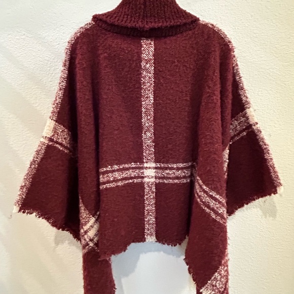 Sweaters - Women’s’ one-size knit turtleneck, poncho in maroon, and cream plaid